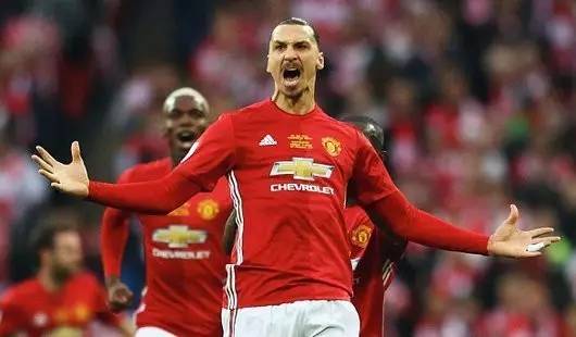 深圳队抓住 深圳队抓住